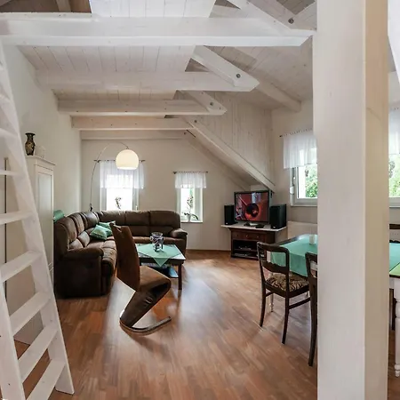 Ruhige Mit Parkplatz In Thale, Cleaning Included Apartamento